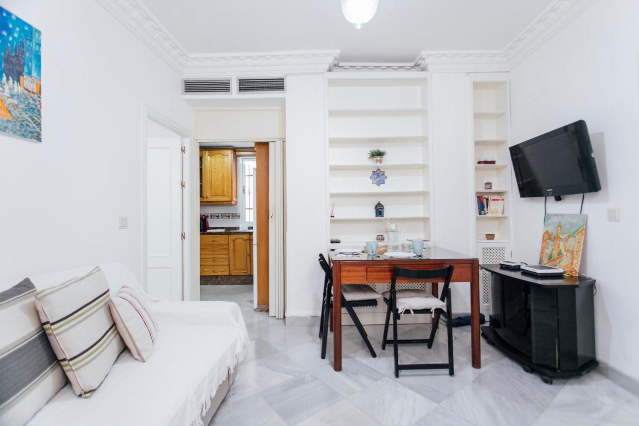 Cozy And Bright- 1Bd 1Bth - La Alfalfa 세비야 외부 사진